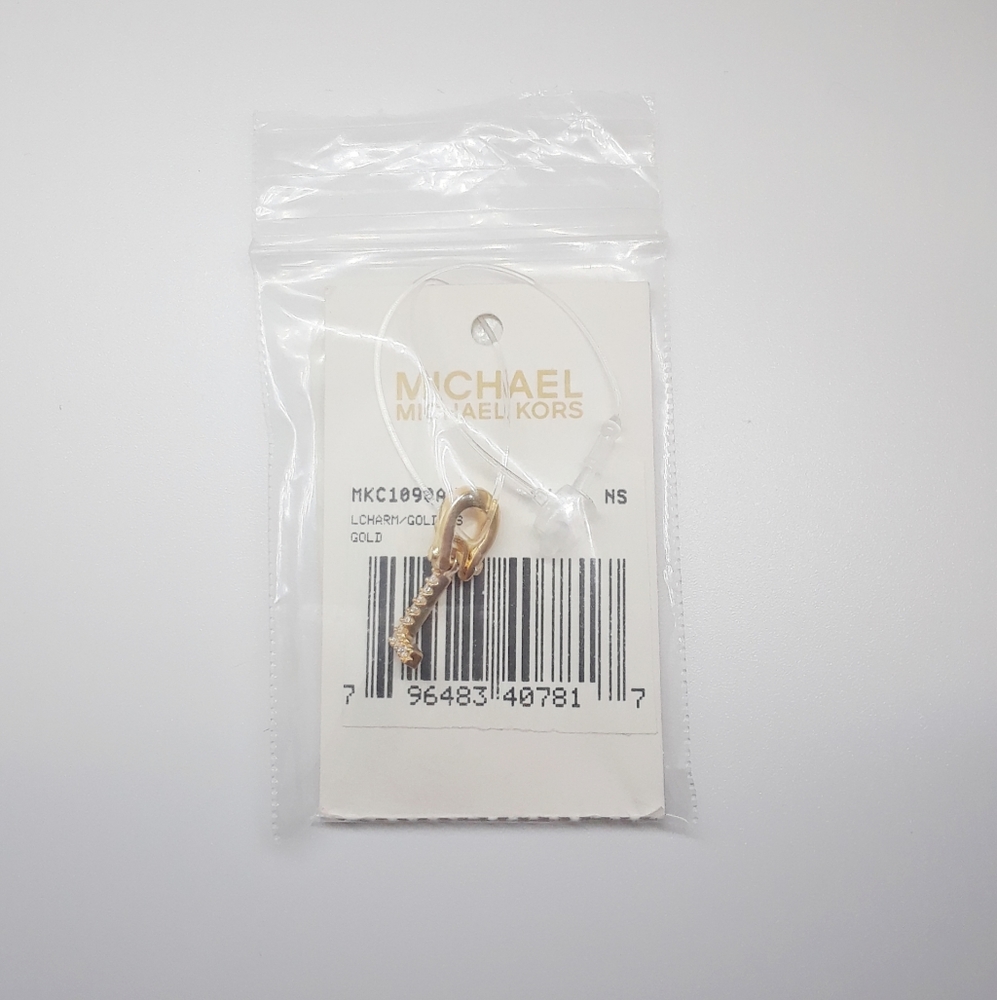 🎉2X HP🎉 Michael Kors "L" initial charm - Picture 7 of 15